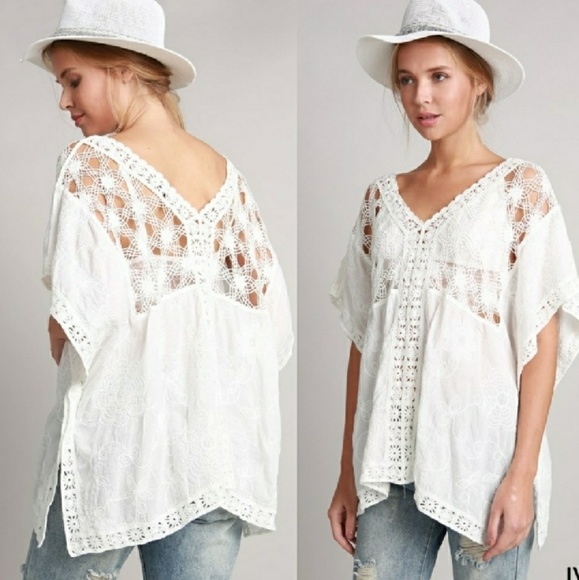 5/$30 BOHO Chic Embroidered Crochet Top - Picture 3 of 6